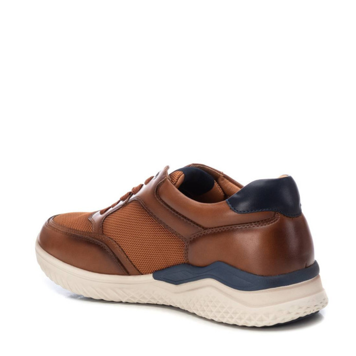 Zapatilla de hombre marron XTI 142507 | Troen Canarias