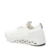 Zapatilla de hombre blanco XTI 143923 | Troen Canarias