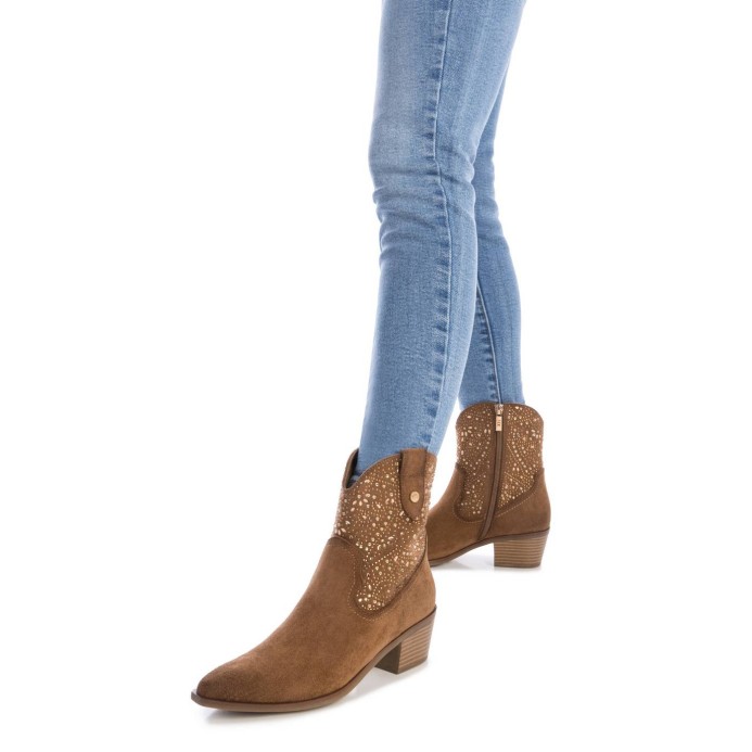 Campera de mujer marron XTI 144309 | Troen Canarias
