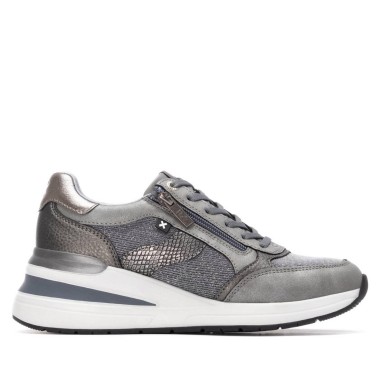 Zapatilla de mujer gris XTI 144629 | Troen Canarias