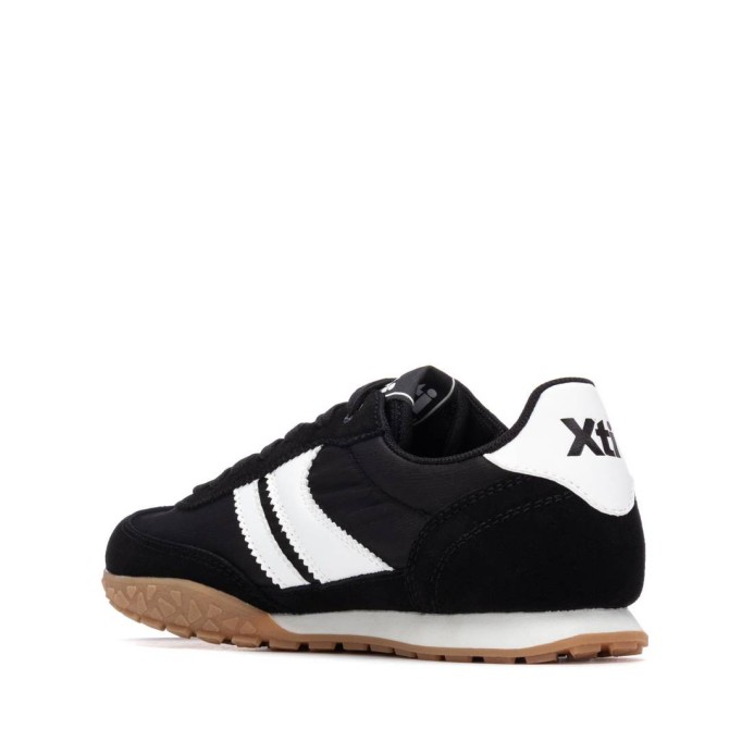 Zapatilla de mujer XTI negro 145059 | Troen Tenerife