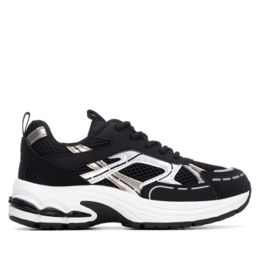 Zapatilla de unisex negro XTI 154063 | Troen Canarias