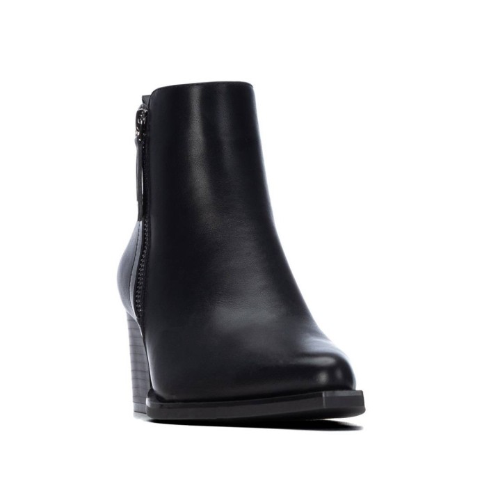 Campera de mujer negro XTI 146103 | Troen Canarias