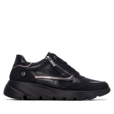 Zapatilla de mujer negro XTI 146111 | Troen Canarias